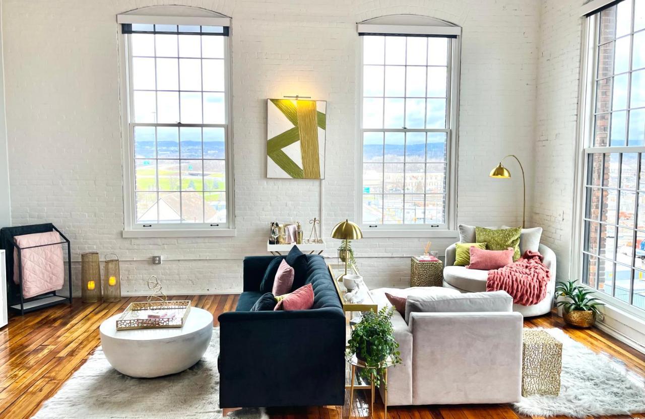 2Br 2Br Le Chateau 505 Lux Penthouse In A Historic Building Utica Eksteriør billede